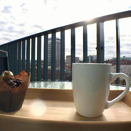 Luxurious Providence Apartment Мейдънхед Екстериор снимка