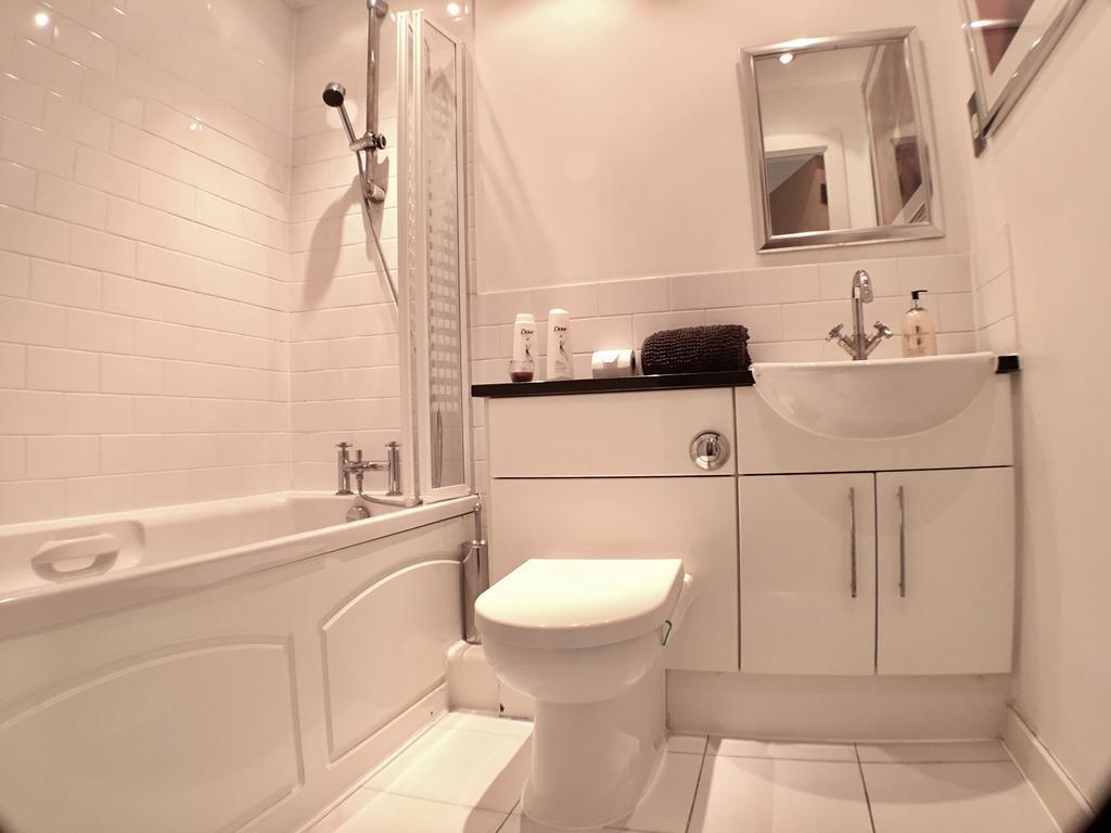Luxurious Providence Apartment Мейдънхед Екстериор снимка